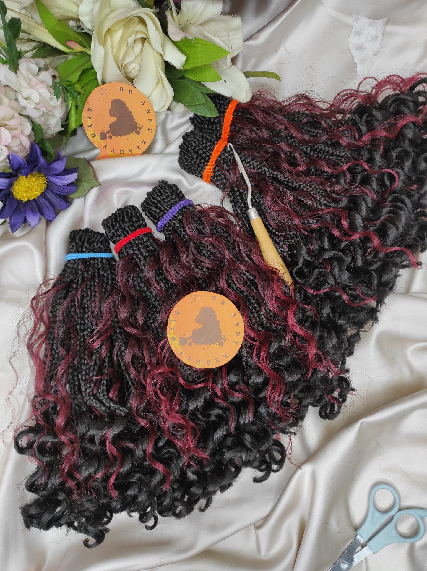 Tranças Boho Cachos - (Tranças em formato de ilha com pontas enroladas) || Cachos sintéticos || Tranças de crochê