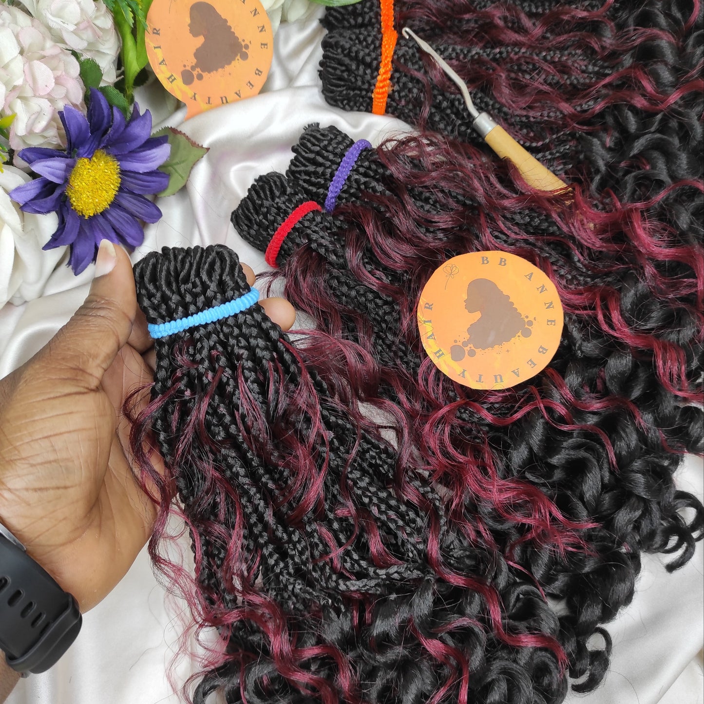 Tranças Boho Cachos - (Tranças em formato de ilha com pontas enroladas) || Cachos sintéticos || Tranças de crochê