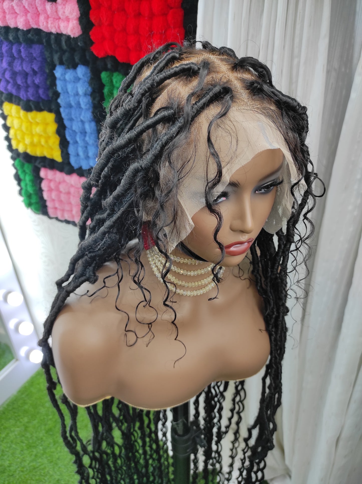 Perruques en dentelle intégrale AMIRA LOCS