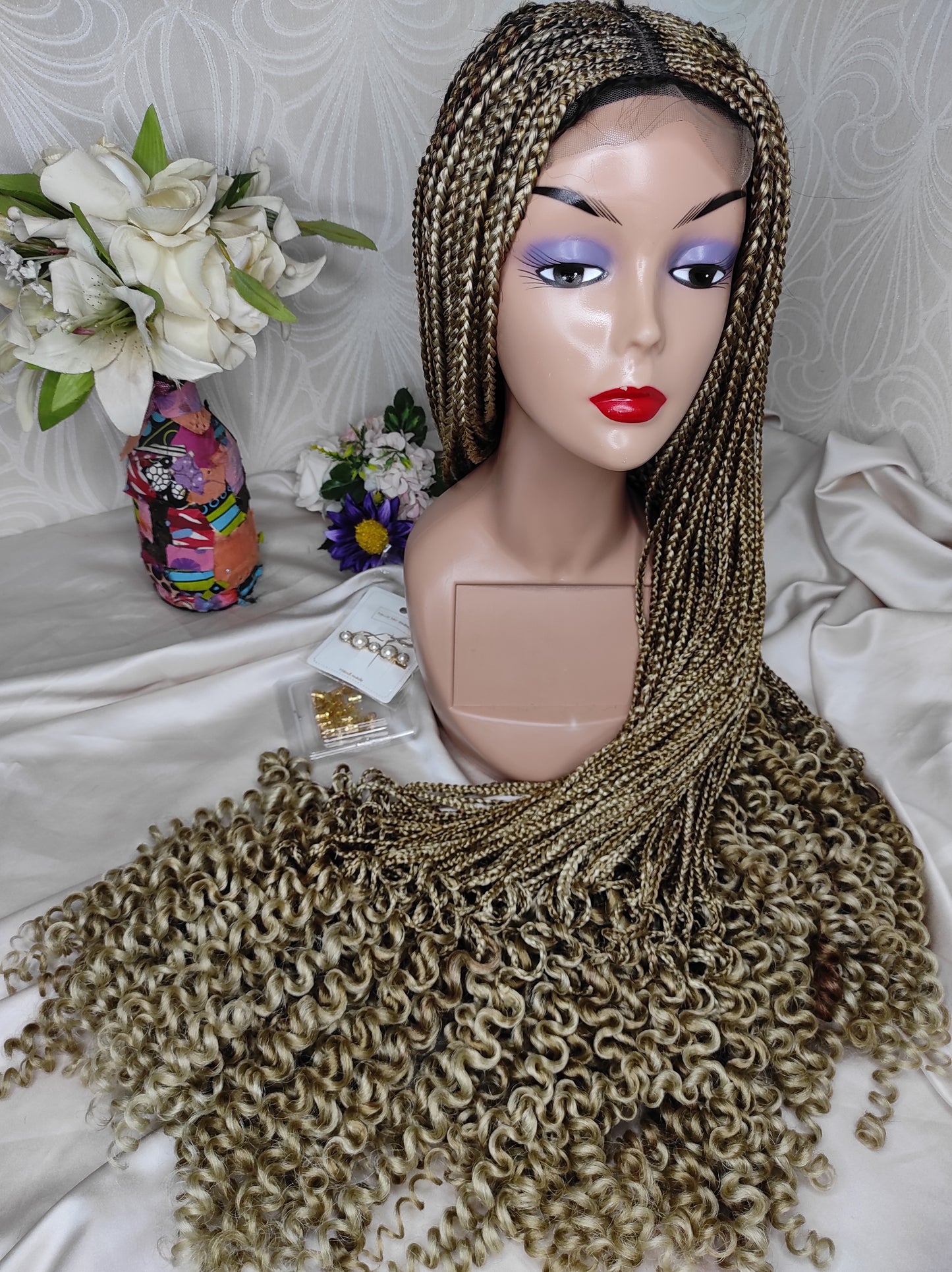 QUEEN A CORNROW CURLY WIG | Closure unit
