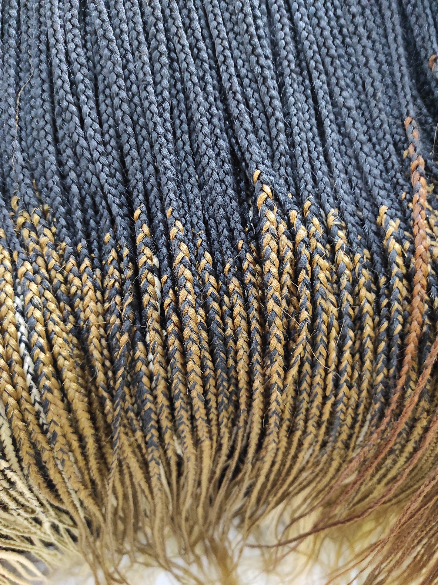 ANNABELLE Maxi Straight || Two-tone (Ombre) braids || Crochet Braids
